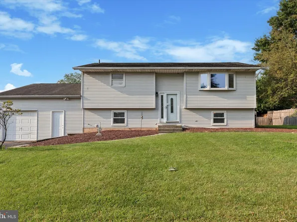1252 Lehigh Ave, Birdsboro, PA 19508