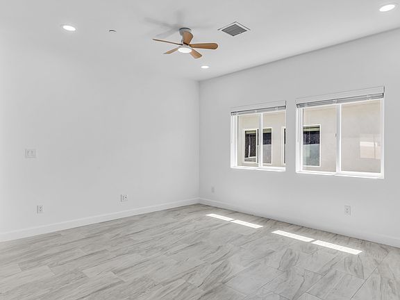 2nd image of 68422 Empalmo Rd