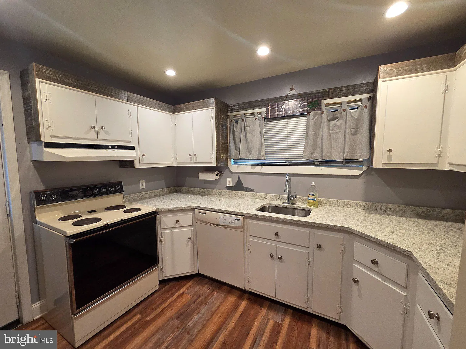 2 bed, 1.0 bath, 625 sqft, $1,625 — Photo 4