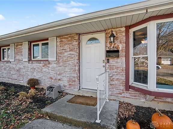 5th image of 946 N Westedge Dr