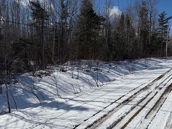 3rd image of Lake Rd