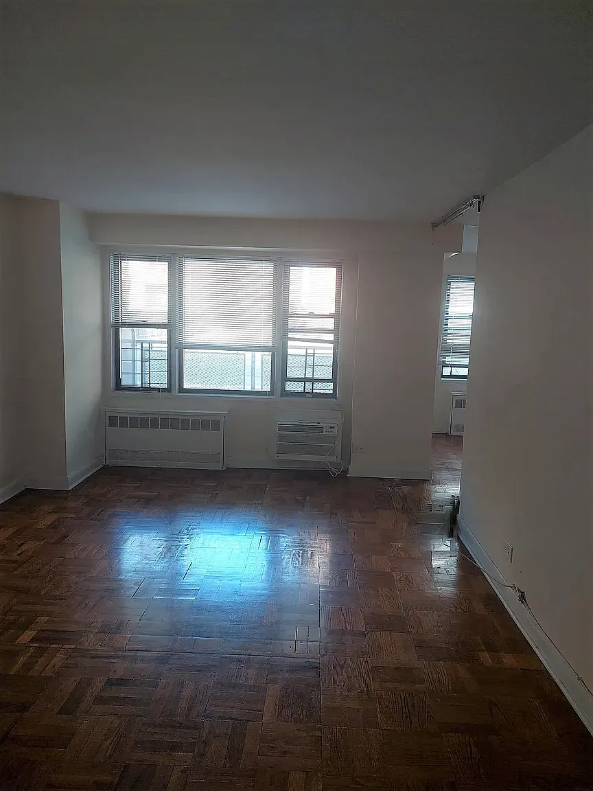98-01 67th Avenue — Photo 1