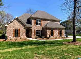 1011 English Oak Dr, Helena, AL 35080