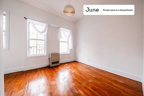 255 Evergreen Ave Photo 1