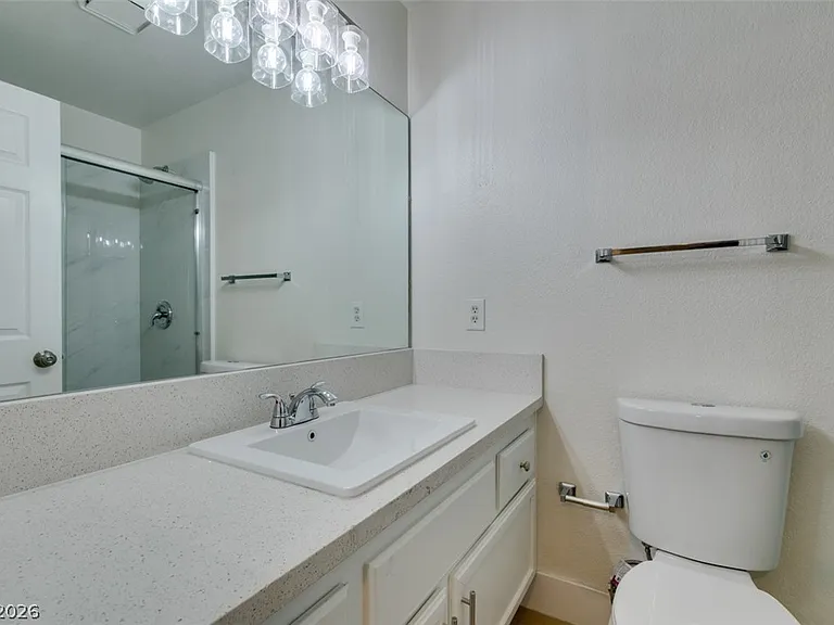 1800 Edmond St #124 — Photo 49
