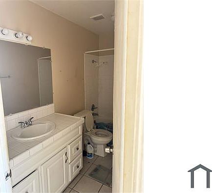 2nd image of 13405 El Cajon Dr APT A