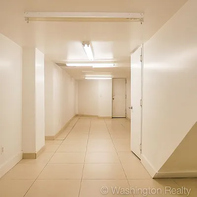 Sold by Washington Realty Corp. | media 40