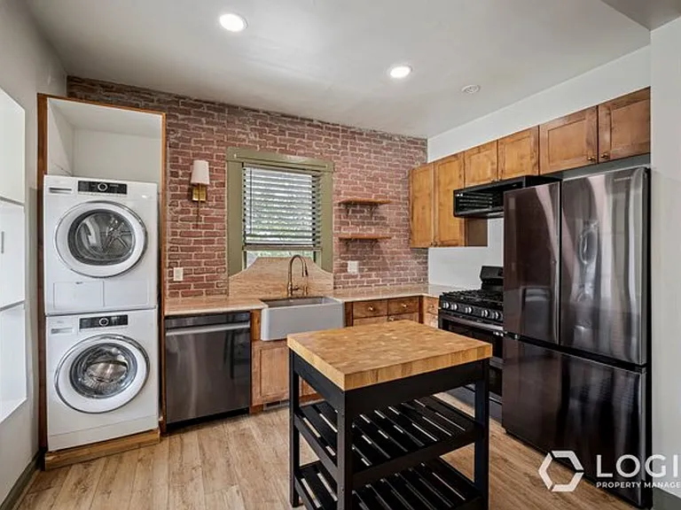 1245 E 1700 S #1245 E 1700 S — Photo 11