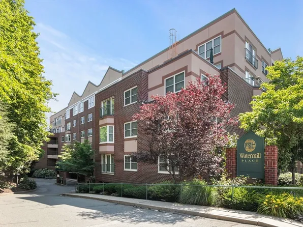 1 Watermill Pl Unit 119, Arlington, MA 02476