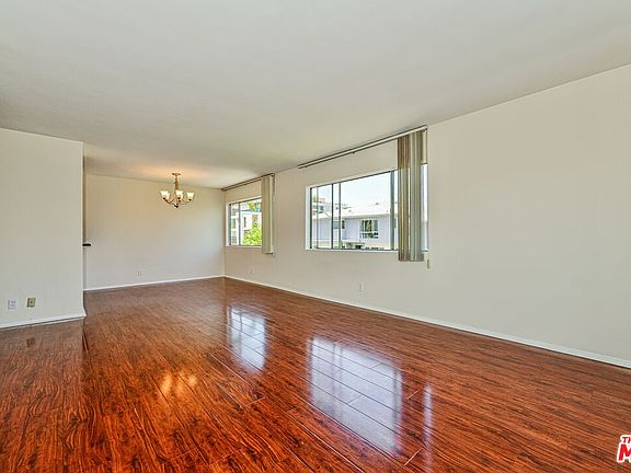 4th image of 1440 Reeves St APT 103