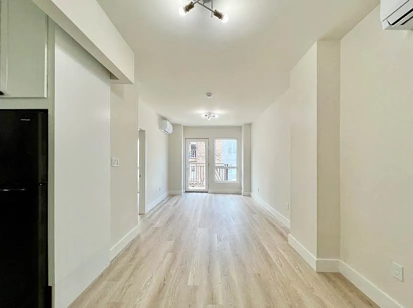 952 Bedford Avenue — Photo 2