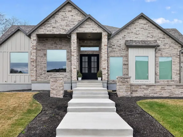 1052 W Reining Way, Riverton, UT 84065