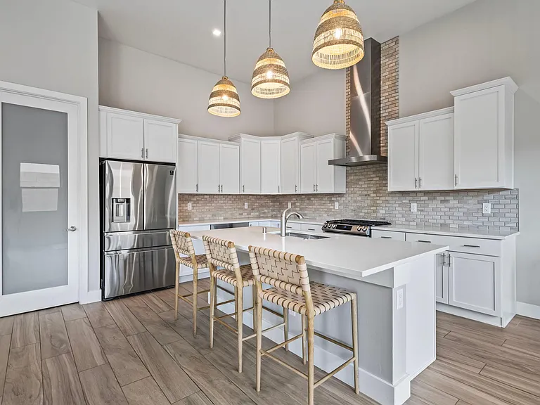 7908 Tiburon Hills Dr NW — Photo 11