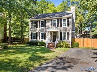 4654 Rollingwood Ln, Glen Allen, VA 23060