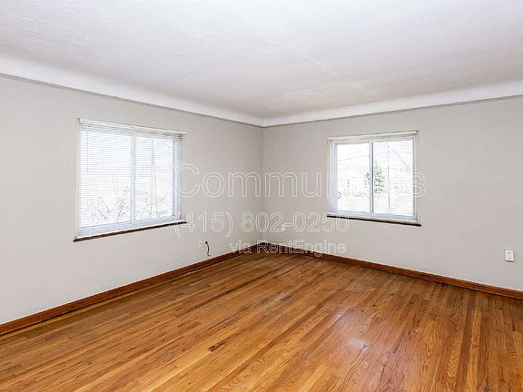 3rd image of 4186 Ridge Rd #4