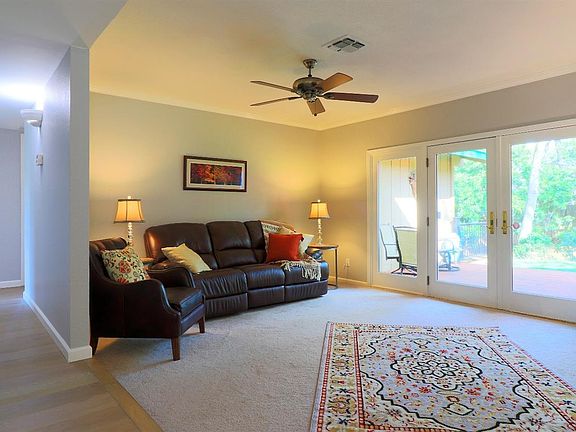 4th image of 836 Stoneman Way