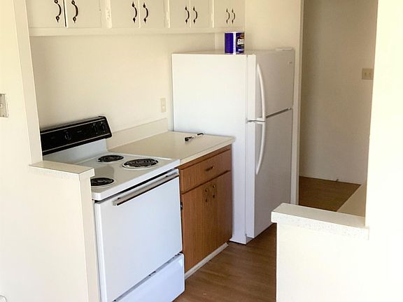 5th image of 24136 Euclid Ave APT A1