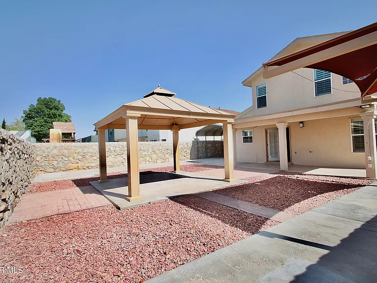 12229 Kingsgate Ct — Photo 49