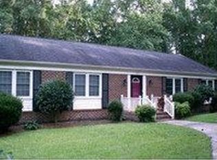 1604 Phillips Dr, Sanford, NC 27330