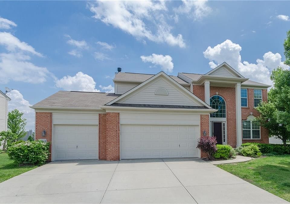 1st image of 14161 Autumn Woods Dr