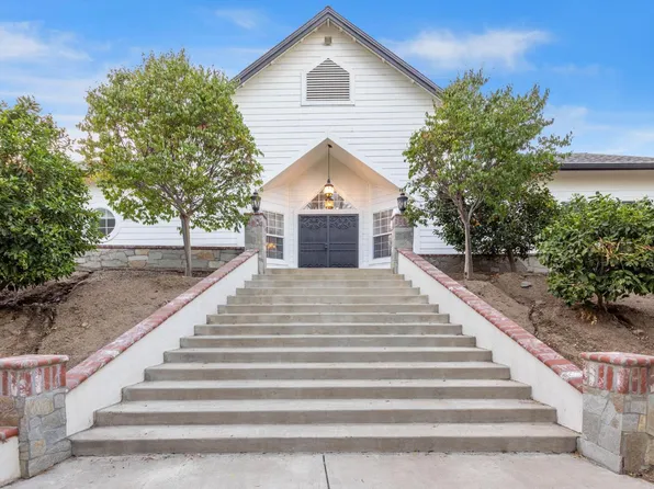 42761 Juniper St, Murrieta, CA 92562