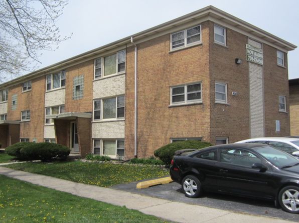 608 N Wolf Rd #1B, Hillside, IL 60162