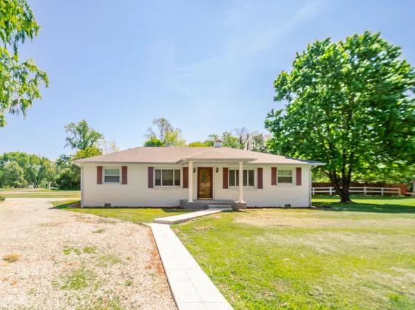 1517 Hillcrest Ave, Anderson, IN 46011