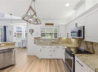 104 12th AVE NW, NAPLES, FL 34120
