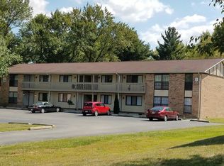 1045 Brookshire Ct APT 11, Belleville, IL 62221