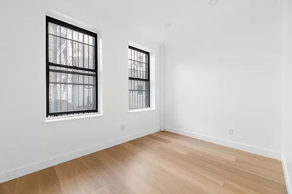 Rented by REAL New York | media 6