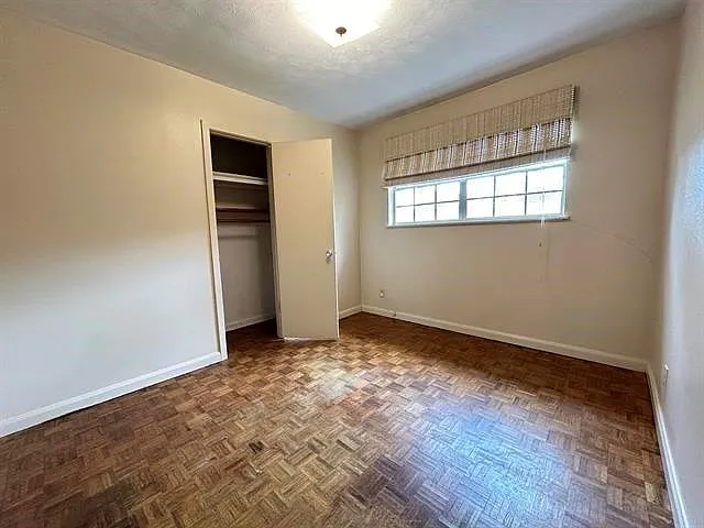 270 Ferndale Ln — Photo 21