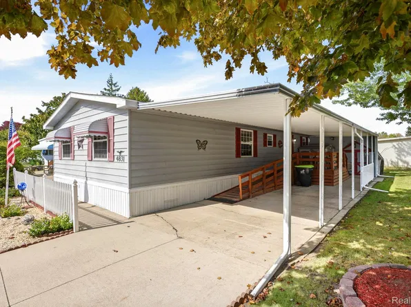 4831 Longmeadow Blvd W, Saginaw, MI 48603