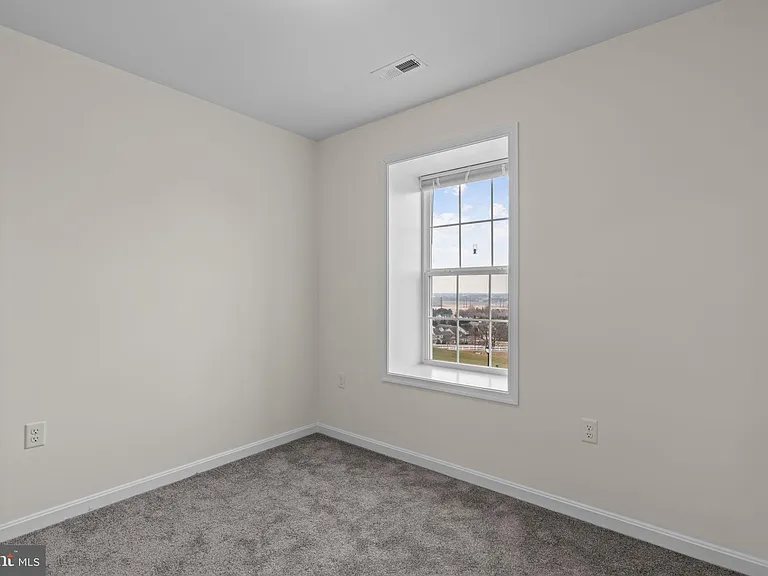 2027 Terrace View Ln — Photo 19