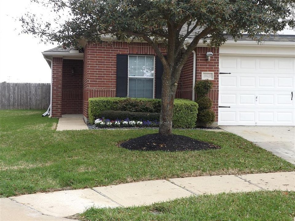 1st image of 19439 Nasworthy Dr