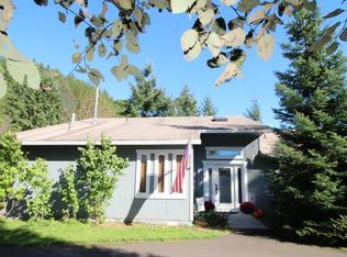 10255 Fieldcrest Dr, Birkenfeld, OR 97016
