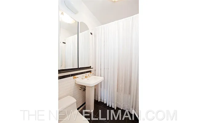 Sold by Douglas Elliman | media 8