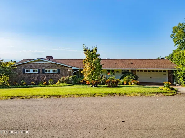 524 View Park Dr, Knoxville, TN 37920