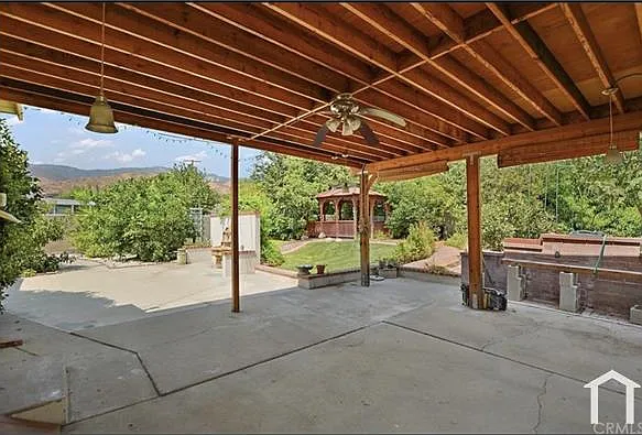3645 Camellia Dr — Photo 13