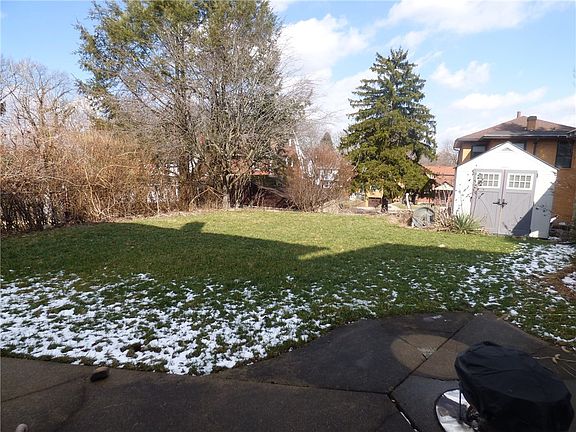 4th image of 3420 Middletown Rd