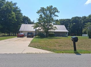 103 Clearview Dr, Hicksville, OH 43526