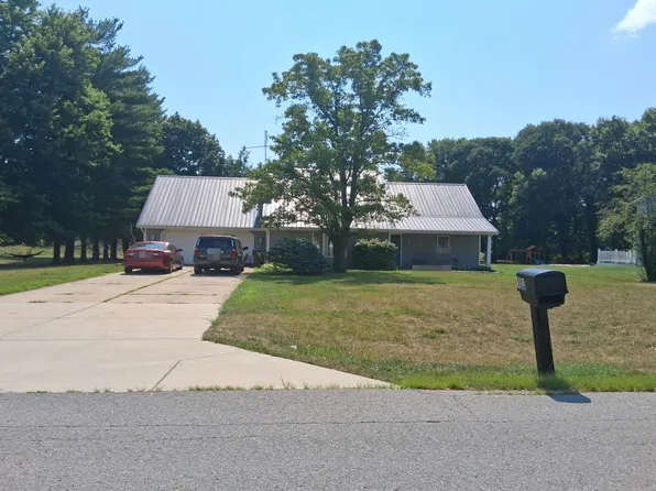 103 Clearview Dr, Hicksville, OH 43526