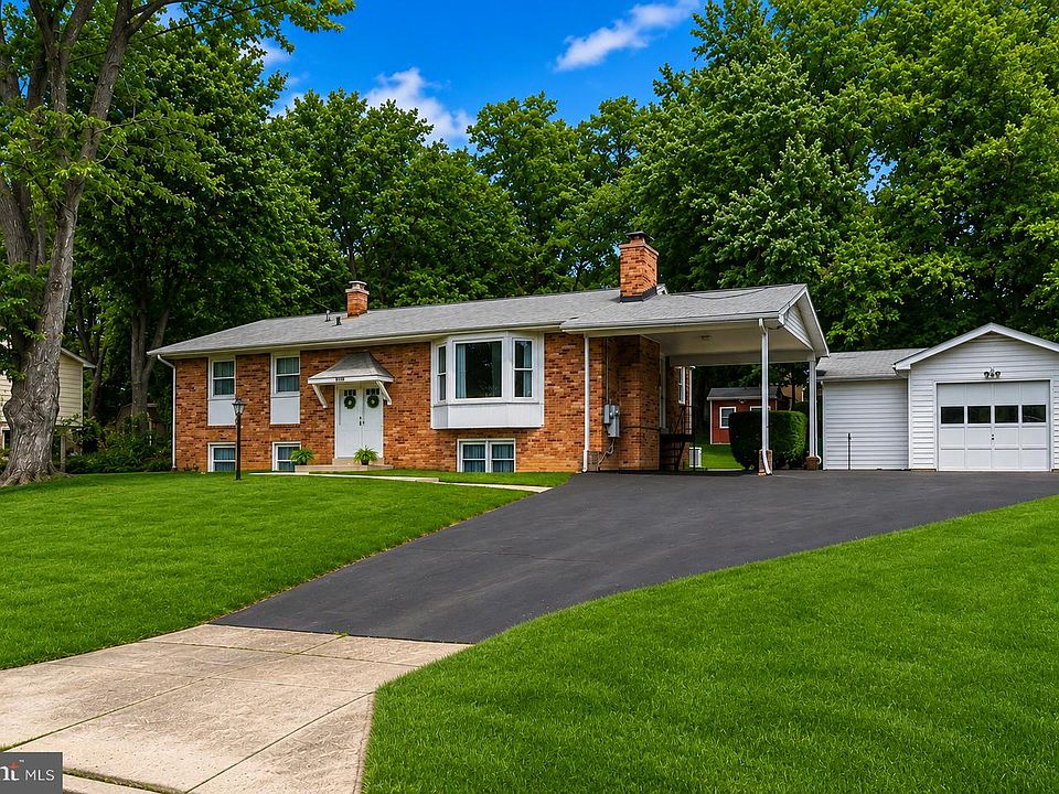 1st image of 9716 Dale Dr
