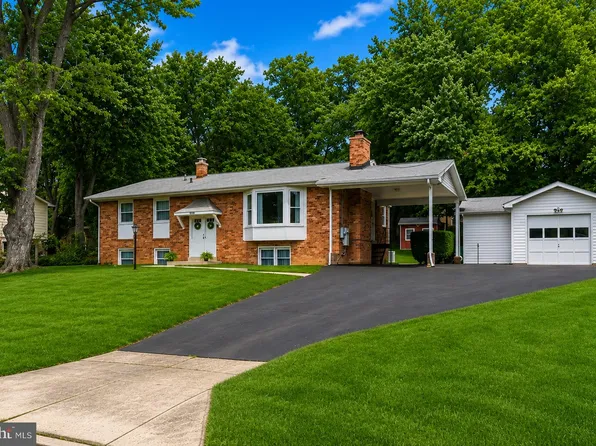 9716 Dale Dr, Upper Marlboro, MD 20772