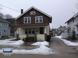 1126 S 15th St, Manitowoc, WI 54220