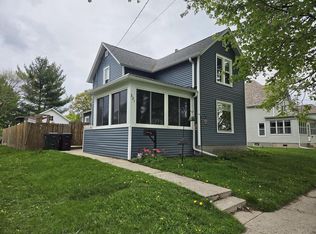 321 Monroe St, Fort Atkinson, WI 53538