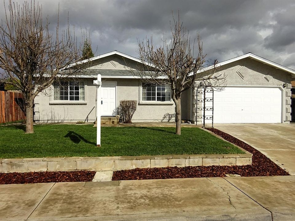 1st image of 2619 Turpin Ave