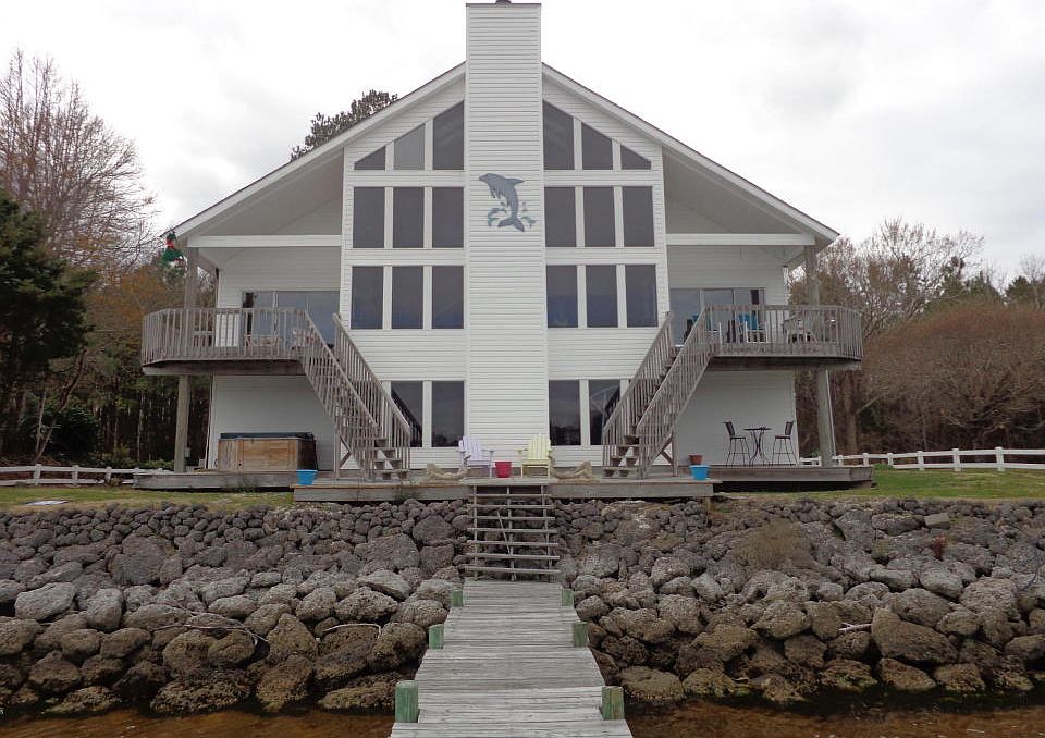 1st image of 1008 Sea Gate Dr