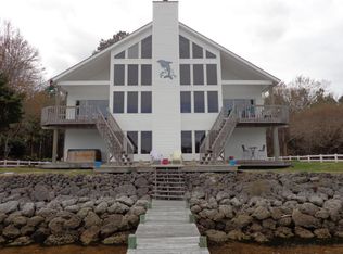 1008 Sea Gate Dr, Newport, NC 28570