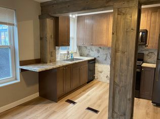 6928 Chippewa St APT 1E, Saint Louis, MO