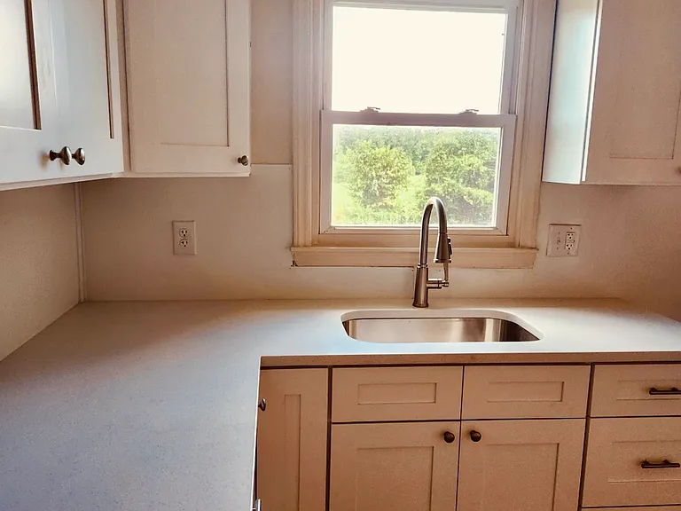 405 Woodberry Dr — Photo 5